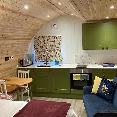 Bedrule Old Manse Glamping Villa Hawick Exterior photo