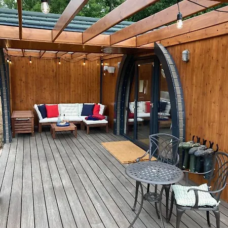 Bedrule Old Manse Glamping Villa Hawick Exterior photo