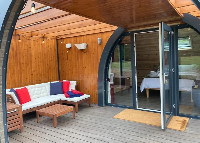 Bedrule Old Manse Glamping