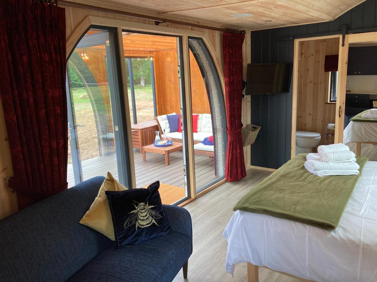 Chalet Bedrule Old Manse Glamping *
